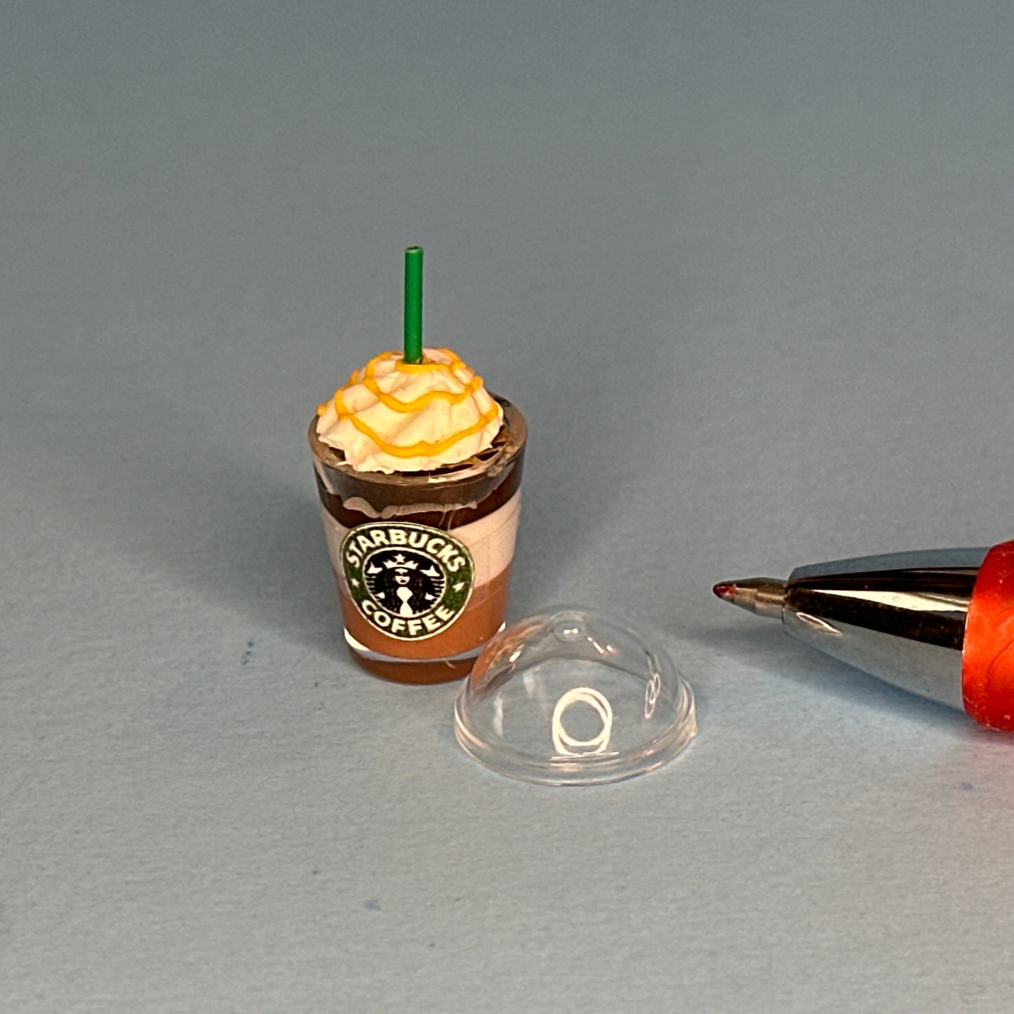 Miniature Starbucks Drink for Dollhouses – 1:12 Scale