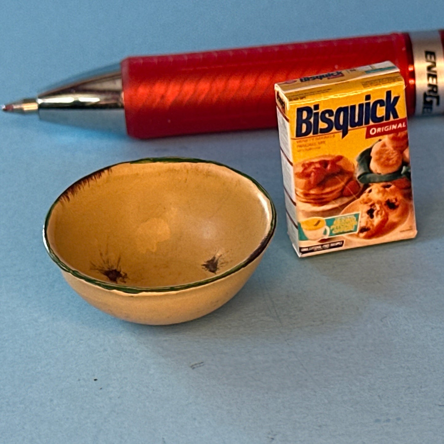 Miniature Bisquick Pancake Mix Box with Bowl for Dollhouses Acc2951 Z08 1:12 scale