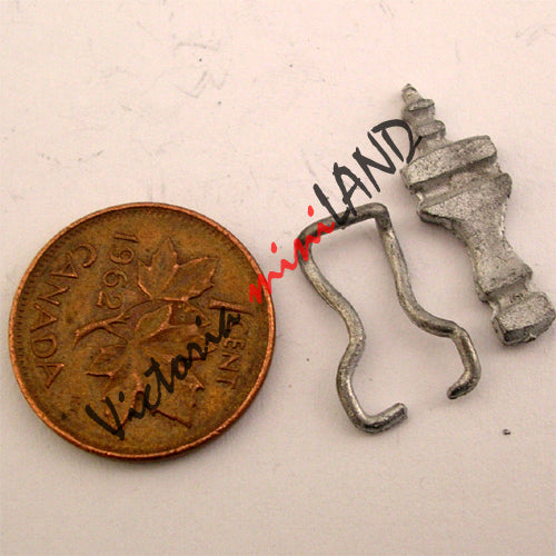 Heurtoir de porte fédéral miniature en métal non fini de 2,2 cm de long pour maison de poupée - À faire soi-même