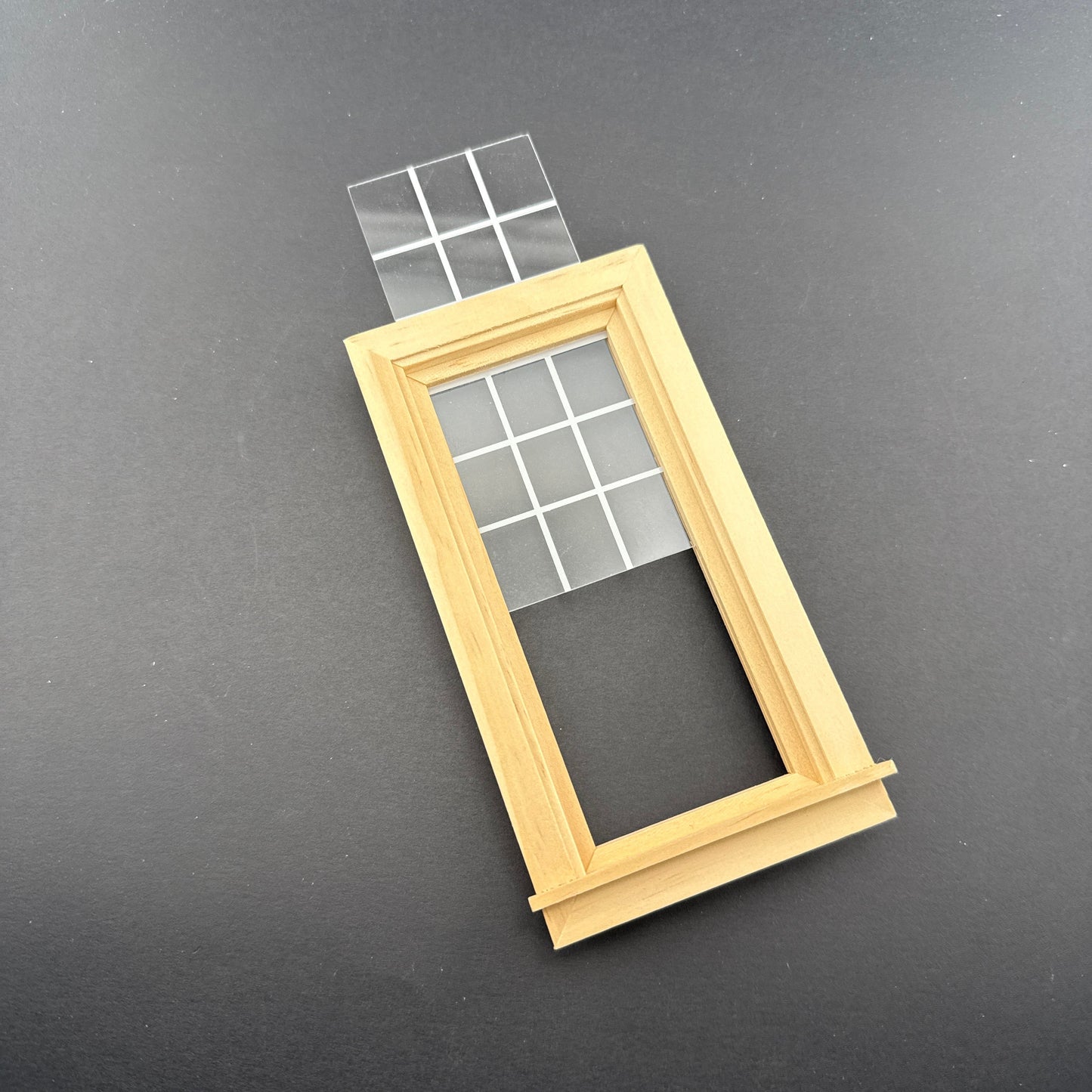 Dollhouse Window Classic Style with Acrylic 1:12 Scale Miniatures