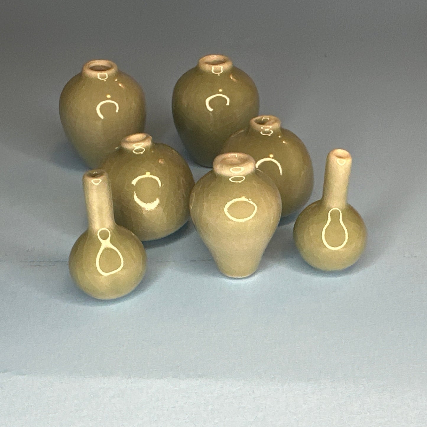 Green Glaze ceramic Vase 7 Pcs. PW-V104 1:12 scale