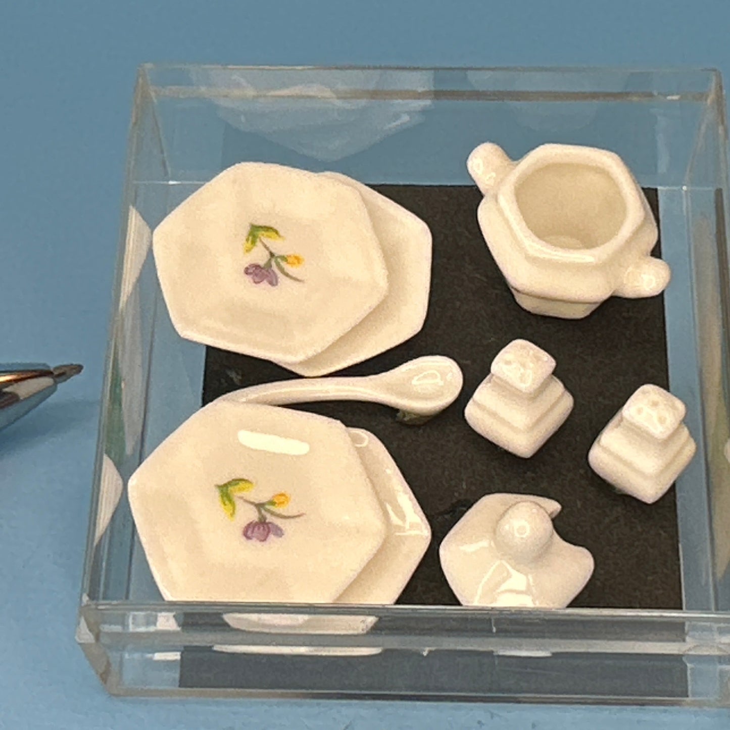Miniature White Serving Set with Floral Design for Dollhouses – 1:12 Scale