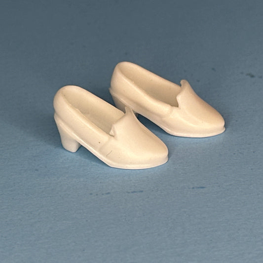 Heidi Ott Dollhouse Miniature Women’s High Heels – White (1:12 Scale)