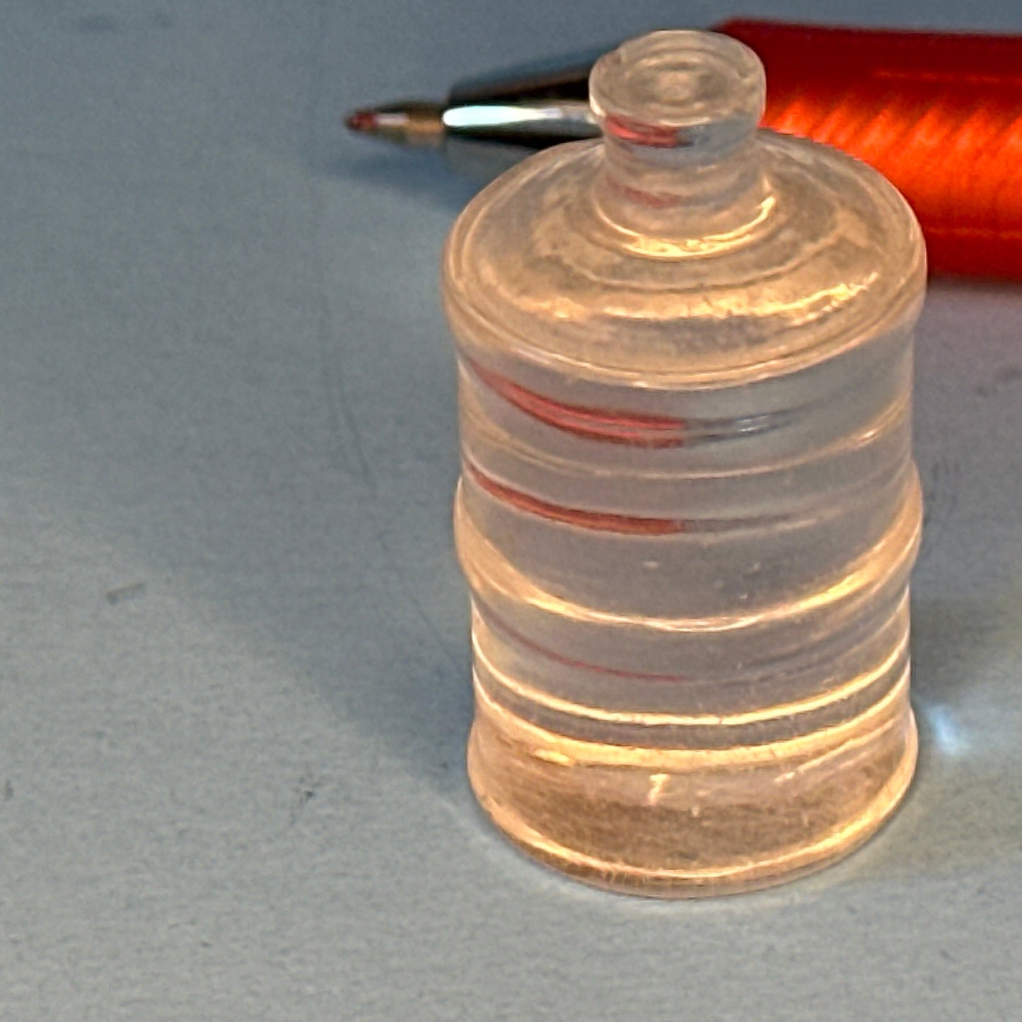 Miniature 5-gallon water bottle Dollhouses Acc245 Z08 1:12 scale