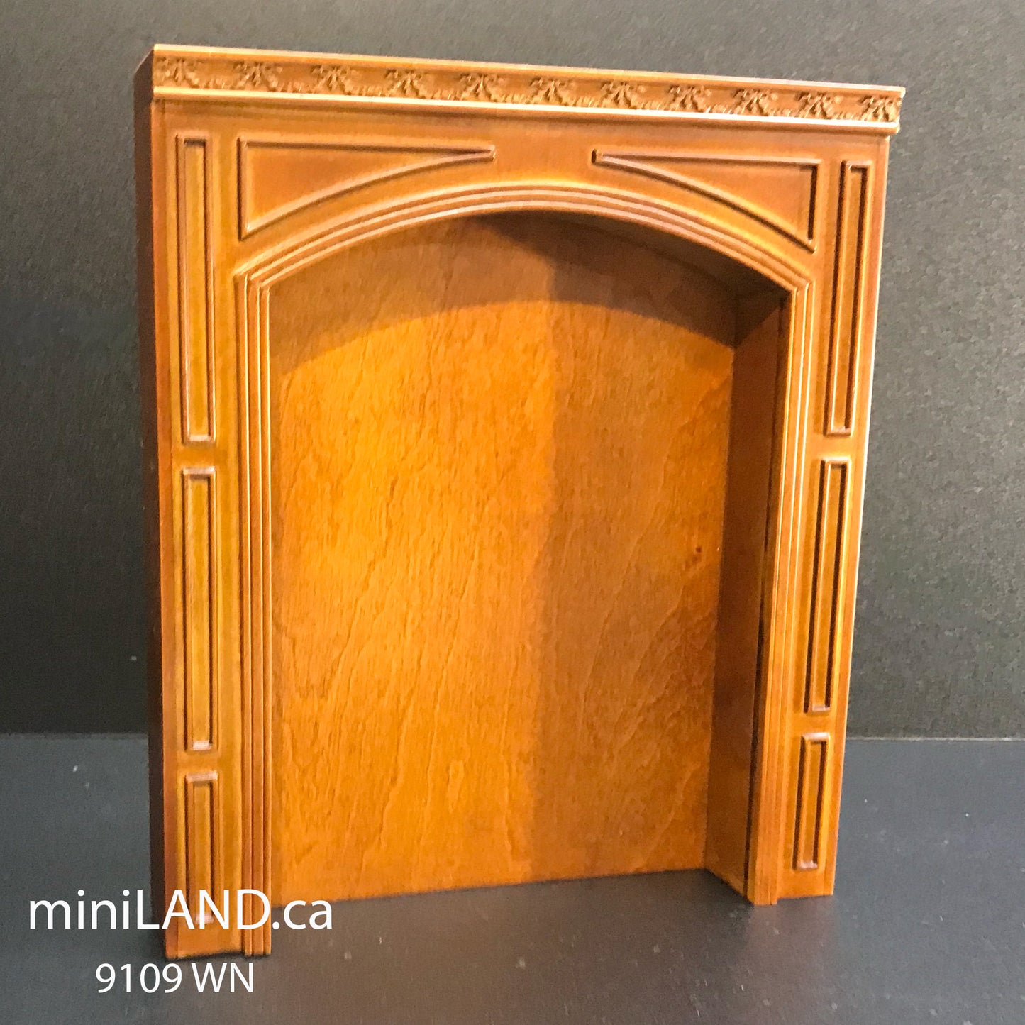 MANOR PANEL plain arc wall panel UNIT - 1:12 scale dollhouse miniatures