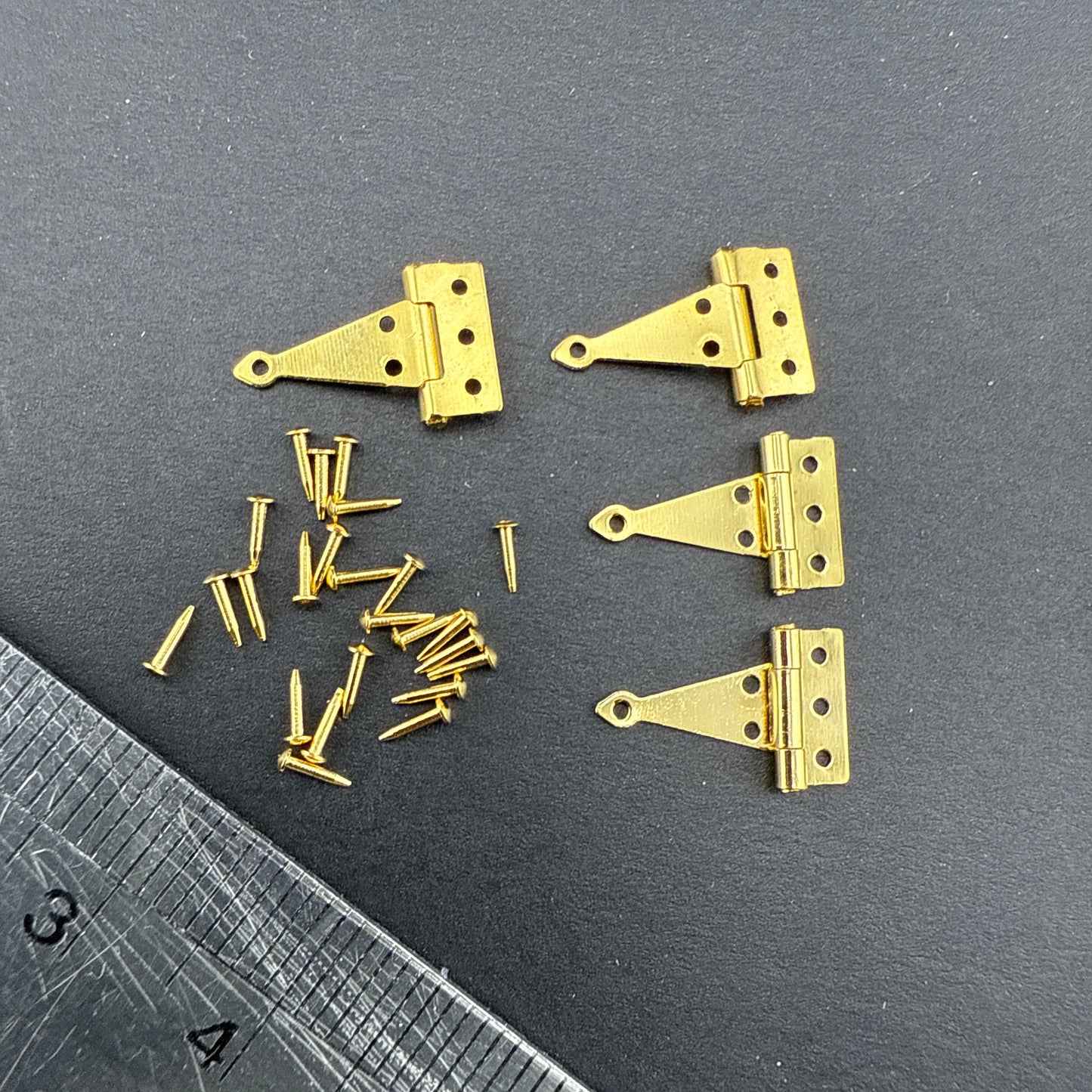 T Hinges with 16 nails Set/4 Brass 1:12 Scale dollhouse miniature furniture
