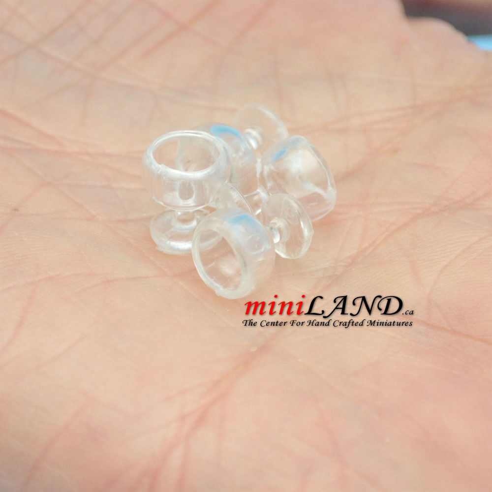 4 Stück Glas Weingläser Sm für Puppenhausminiatur im Maßstab 1:12