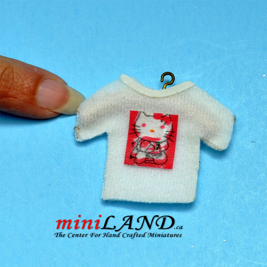 Happy Kitty weißes T-Shirt Puppenhaus Miniatur 1:12