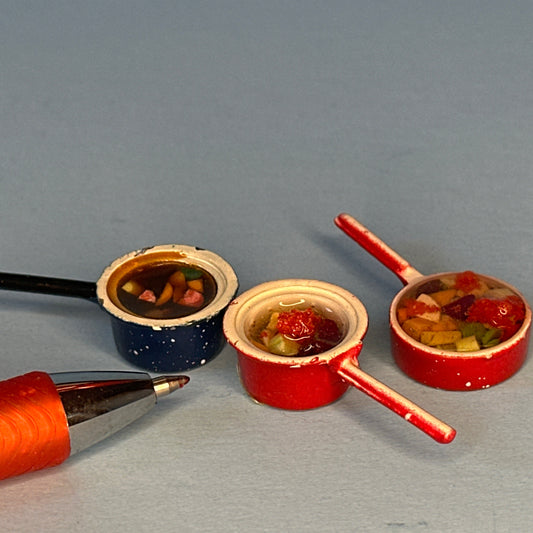 Miniature Small Soup Pot with Handle and Vegetables – Dollhouse 1:12 Scale set of three