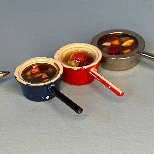 Miniature Small Soup Pot with Handle and Vegetables – Dollhouse 1:12 Scale set of three
