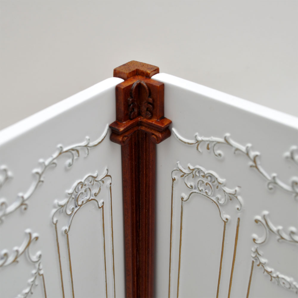 Clearance sale - Corner Column for Royal Paneling line Walnut 1:12 scale (Old style)