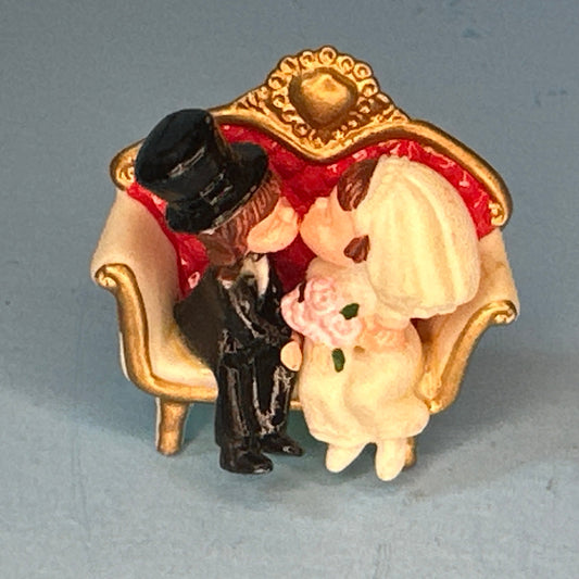 Miniature Bride and Groom on Bench – Romantic Dollhouse Accessory