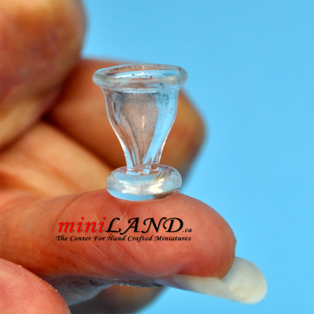 Glass ice cream milkshake cup Dollhouse miniature 1:12