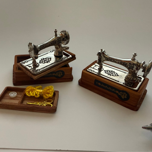 Miniature Sewing Machine on Wooden Box – Dollhouse 1:12 Scale