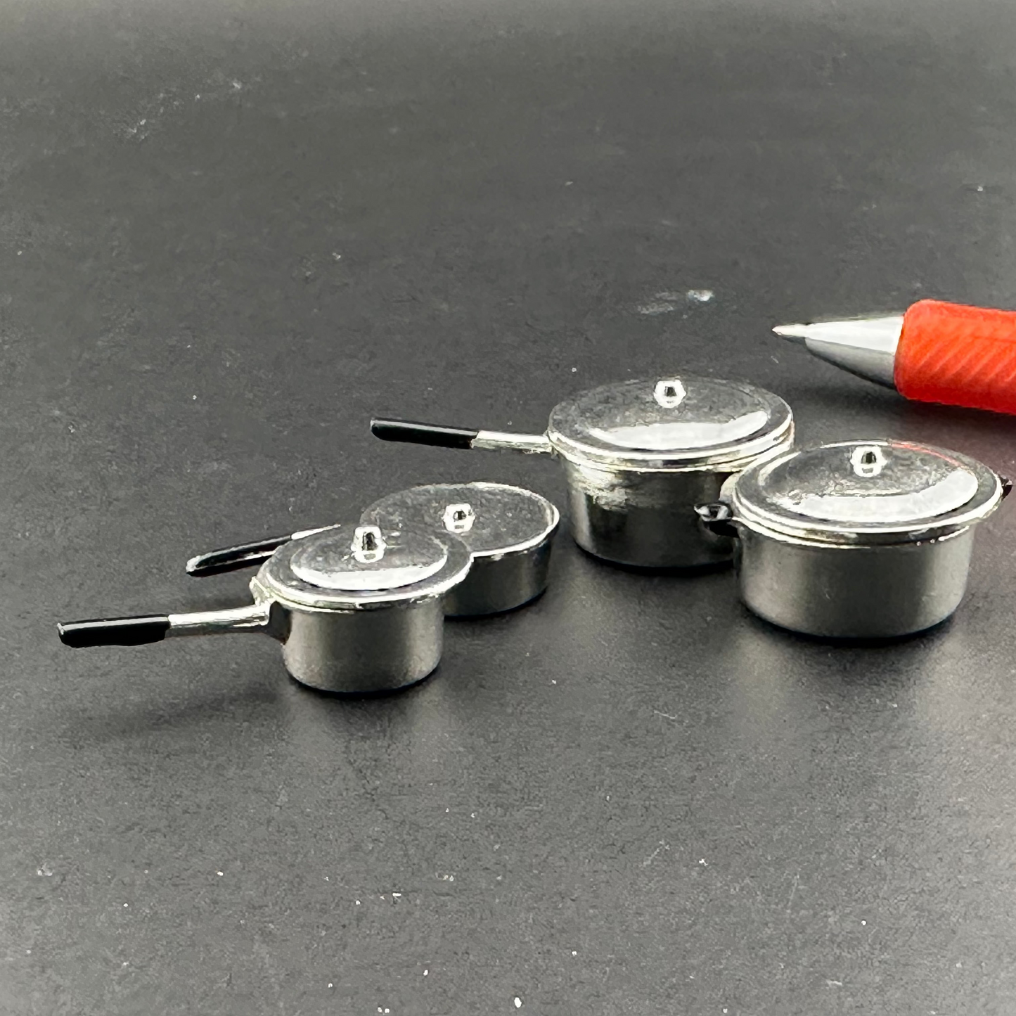 Dollhouse Miniature 1:12 Scale – Set of 4 Cooking Silver Pots with Lids