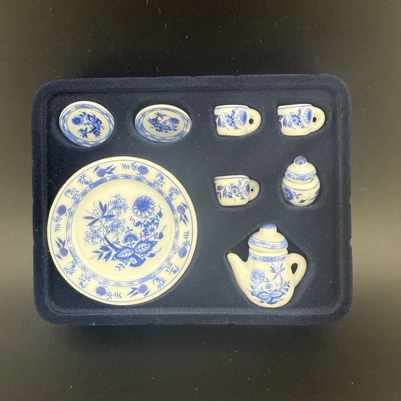 Blue Delft Economical 1:6 Scale Miniature Porcelain Tea Set – Teapot, Large Serving Plate, 2 Cups, Saucers, Sugar Bowl & Creamer (Copy)
