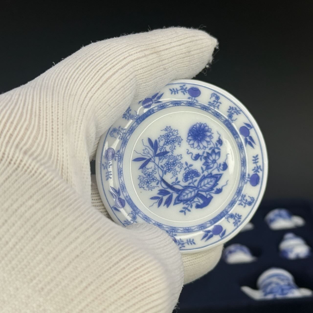 Blue Delft Economical 1:6 Scale Miniature Porcelain Tea Set – Teapot, Large Serving Plate, 2 Cups, Saucers, Sugar Bowl & Creamer (Copy)