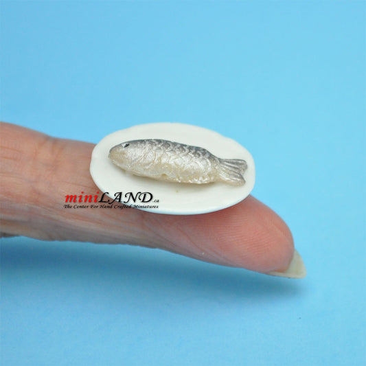 Fisch auf einem Teller für Puppenhausminiatur im Maßstab 1:12 Handmade SEA007