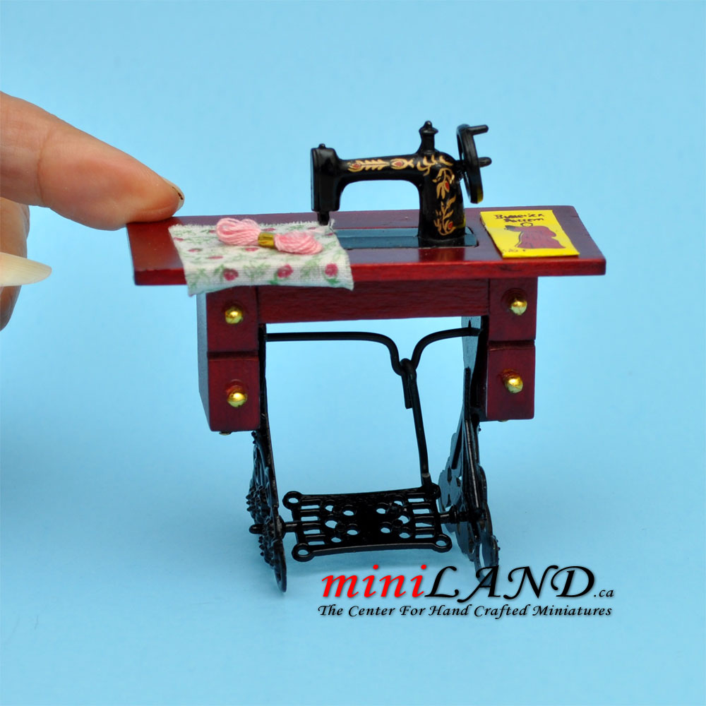 Treadle Sewing Machine MH dollhouse miniature 1:12 economic