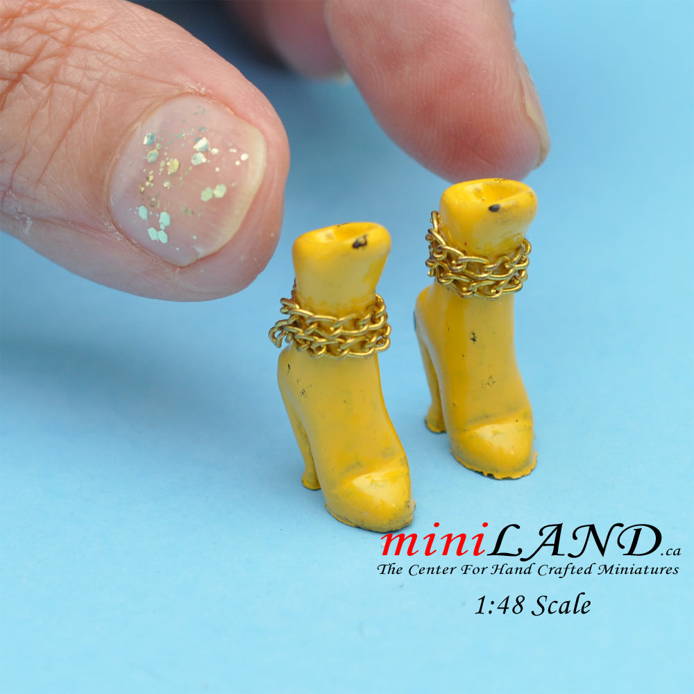 Shoes for dollhouse miniature display #01