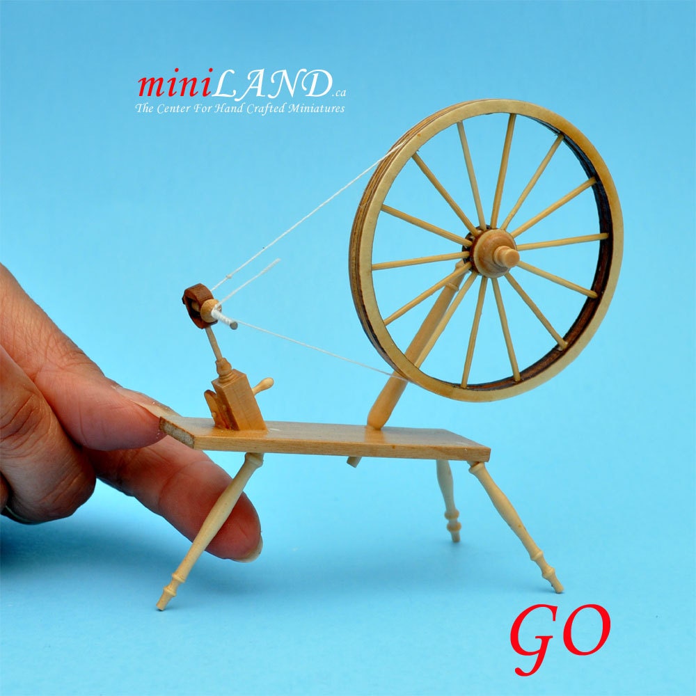 Miniature 18th Century Large Walking Wool Spinning Wheel, dollhouse 1:12 scale GO flax V4028