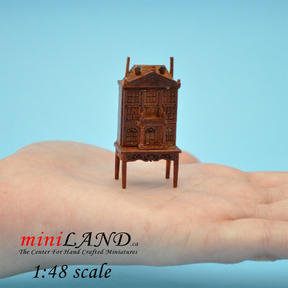 1:48 1/4" Dollhouse for dollhouse WALNUT with table 1/48 Top Quality VQ4036 WN