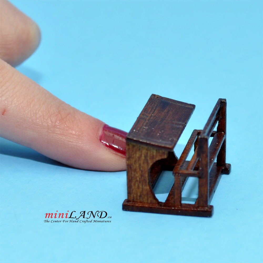 1:48 1/4" quarter scale scholl kid child desk Top quality walnut dollhouse miniature