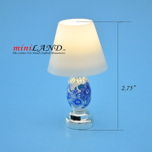 Lampe de table miniature bleu/blanc argentée avec interrupteur marche/arrêt pour maison de poupée miniature à l'échelle 1:12 à LED florale