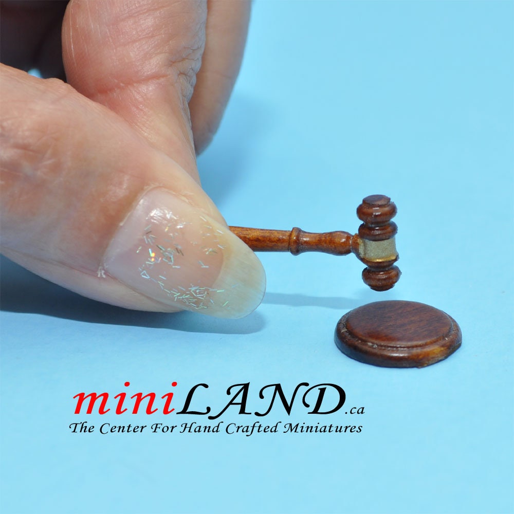 Auction judge hammer gavel with base dollhouse miniature 1:12 scale v4030