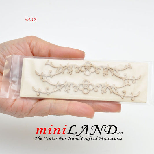 Wood Carved medium flowers Onlay Applique Unpainted 2pc unfinished for 1:12 dollhouse miniatures Handcrafted V012