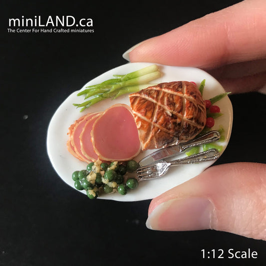 Schinken Speiseteller Platte Essen Familie Stil Weihnachten Ostern Puppenhaus Miniatur 1:12 Maßstab handgefertigt FN10