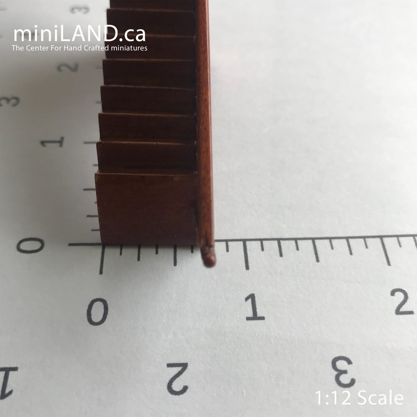 1:48 1/4" quarter scale RIGHT staircase Top quality walnut dollhouse miniature