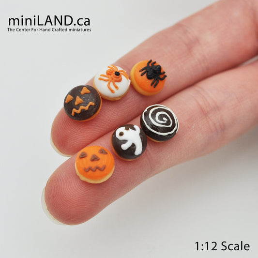6 pcs. assorted Halloween Donuts - 1:12 Scale dollhouse miniatures food