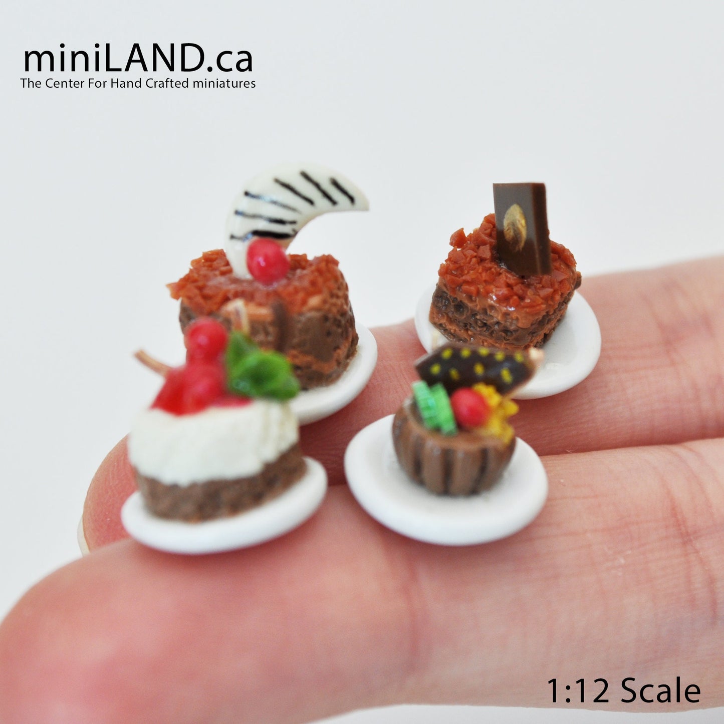 4 Pcs. assorted Dessert Platter 1:12 Scale dollhouse miniature - Chocolate cakes combo