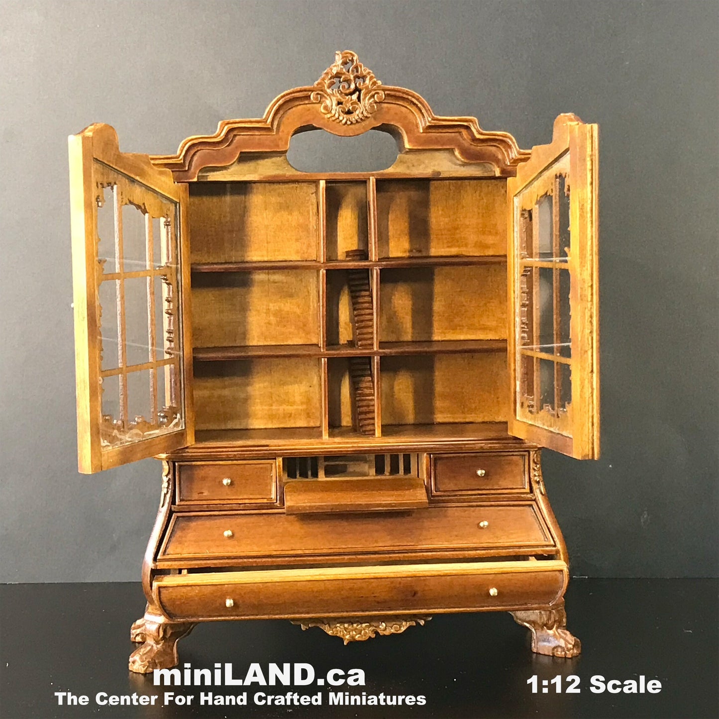 White Dutch baby 1:12 scale dollhouse for dollhouse Armoire MINIATURES 3895wh