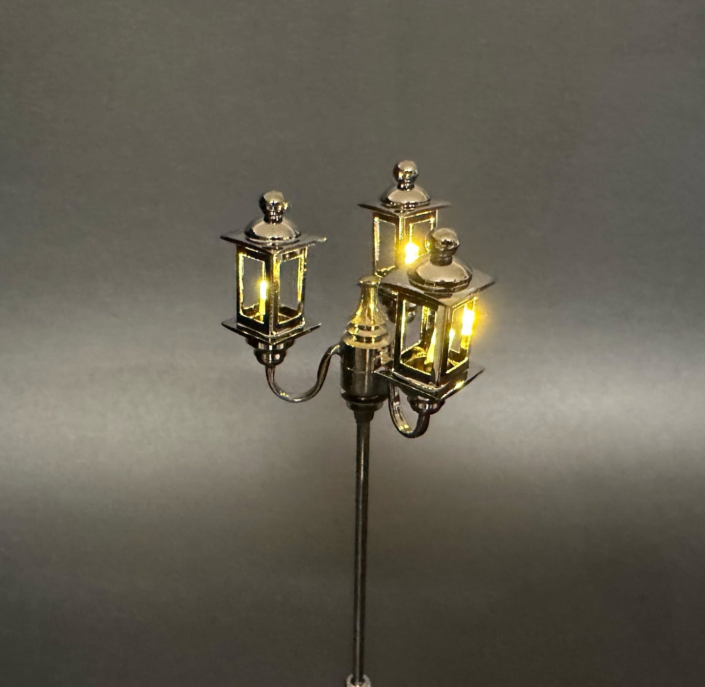 Miniature 8" tall triple 3 arm carriage street garden lamp light LED super bright with on/off switch for dollhouse 1:12 scale dollhouse