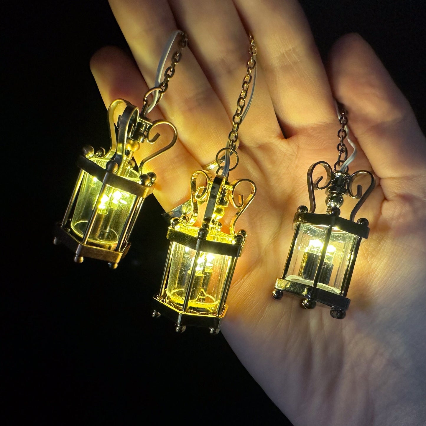 Hanging clear hexagonal lantern lamp ceiling LED Super bright light with On/off switch for dollhouse miniature 1:12 FA00001