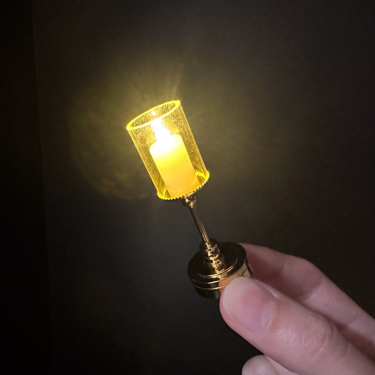 Lampe de table à bougie sur pied, chandelier, super lumineuse, avec interrupteur marche/arrêt, pour miniatures de maison de poupée à l'échelle 1:12