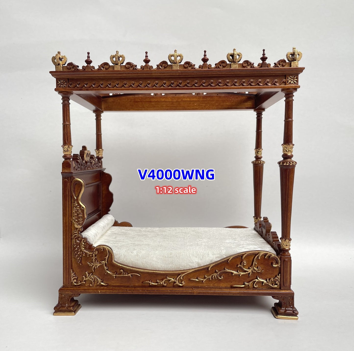 Crispin de Passe WALNUT Renaissance Four-Poster canopy Bed style 1:12 dollhouse miniature Handcrafted