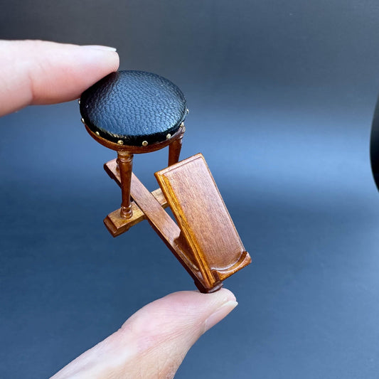 Jacobean style Miniature 1:12 scale Circa Early 1900s Walnut Salesman Sizing Fitting Stool Bench Foot Rest chair for dollhouse shoes feet
