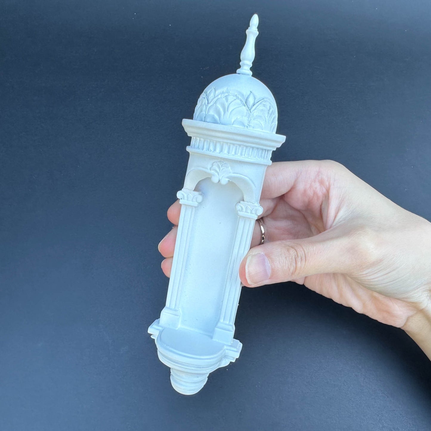 Large Wall niche for dollhouse miniatures 1/12 to 1/6 scales White VM4041WH wall panel