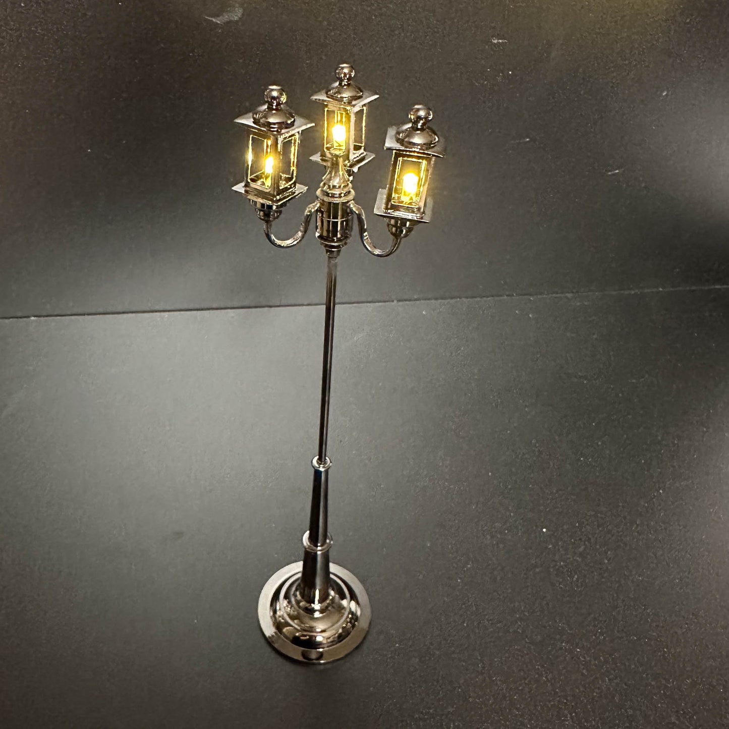 Miniature 8" tall triple 3 arm carriage street garden lamp light LED super bright with on/off switch for dollhouse 1:12 scale dollhouse