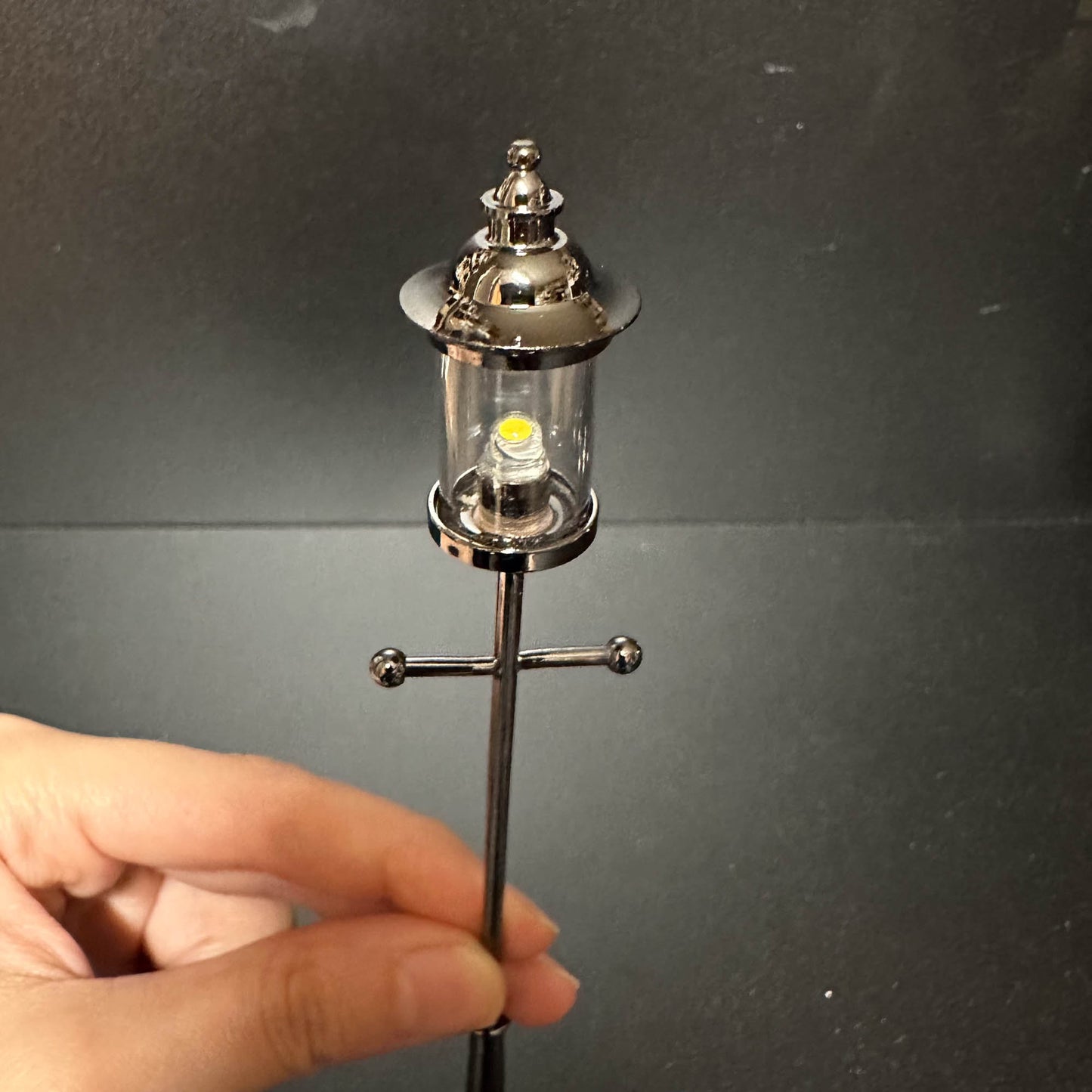 8" gas street garden lamp light LED super bright with on/off switch for dollhouse miniature 1:12 scale FA053030-1LB