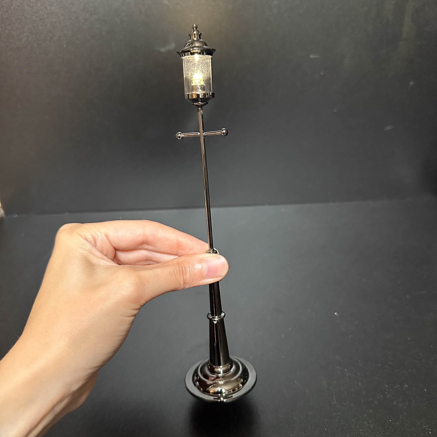 8" gas street garden lamp light LED super bright with on/off switch for dollhouse miniature 1:12 scale FA053030-1LB