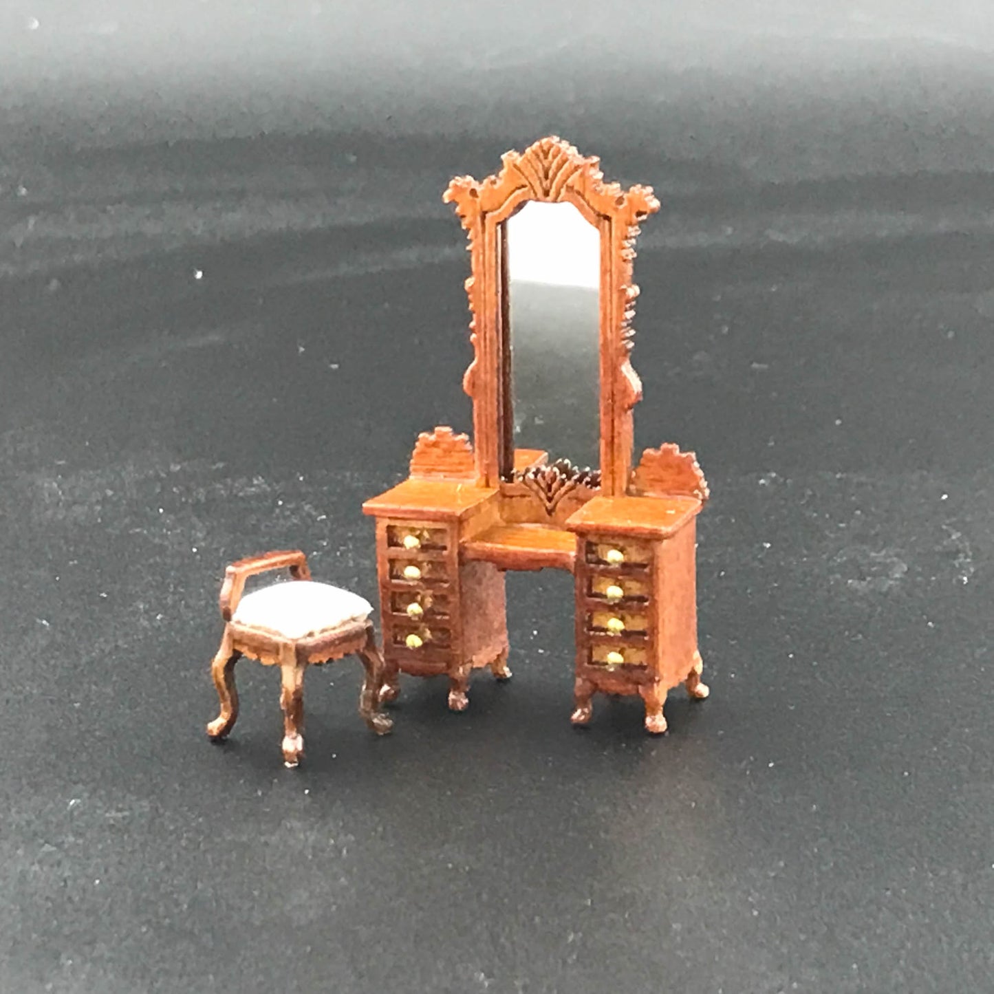 1:48 1/4" quarter scale Victorian dresser with mirror and stool set 2pcs Top quality dollhouse miniature