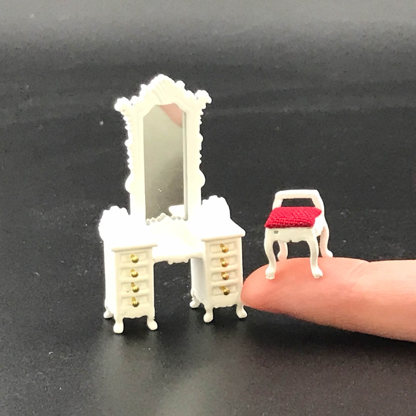 1:48 1/4" quarter scale Victorian dresser with mirror and stool set 2pcs Top quality dollhouse miniature