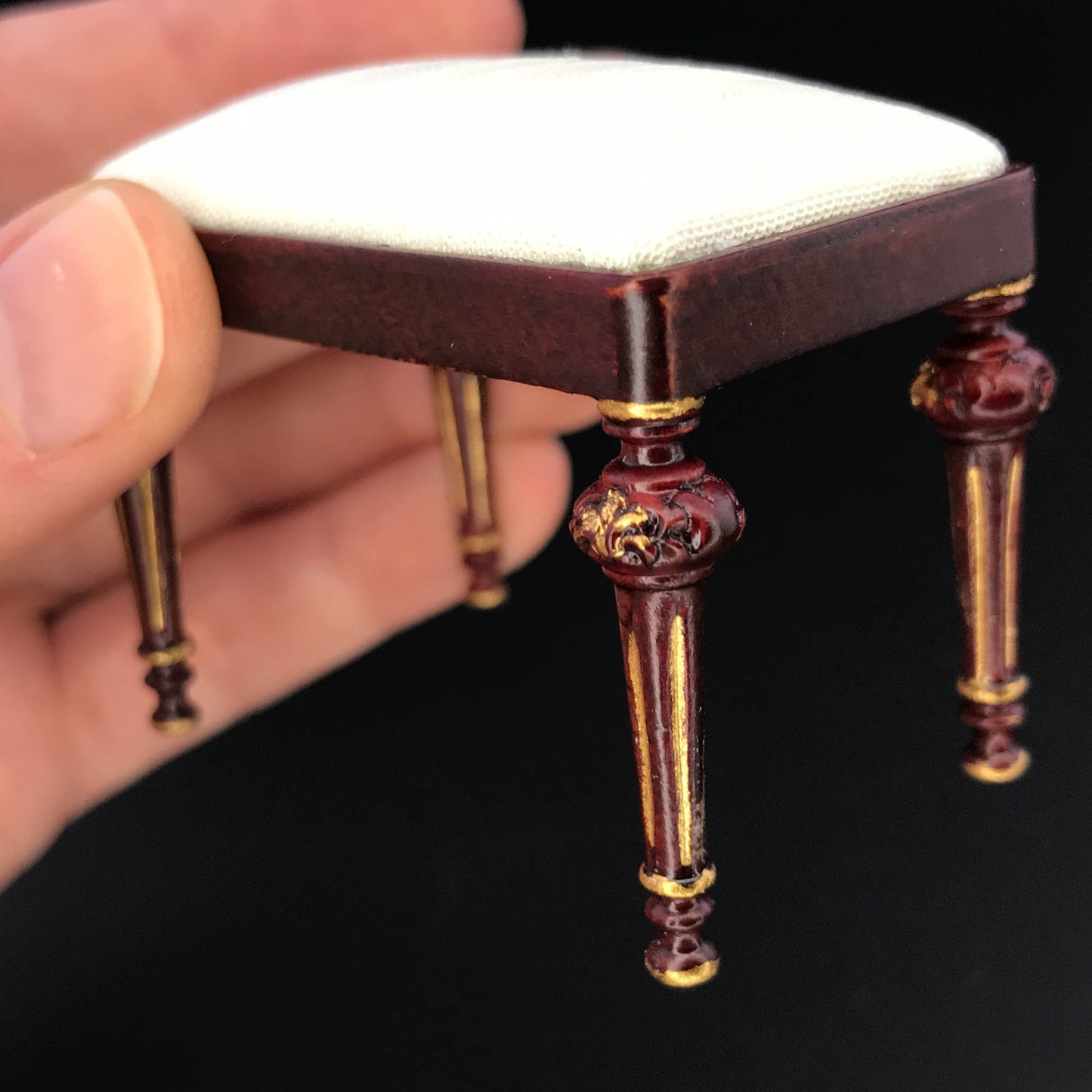 Piano à queue + tabouret pour maison de poupée miniature à l'échelle 1:12, siège en bois, acajou de qualité et or Y3600 MHG