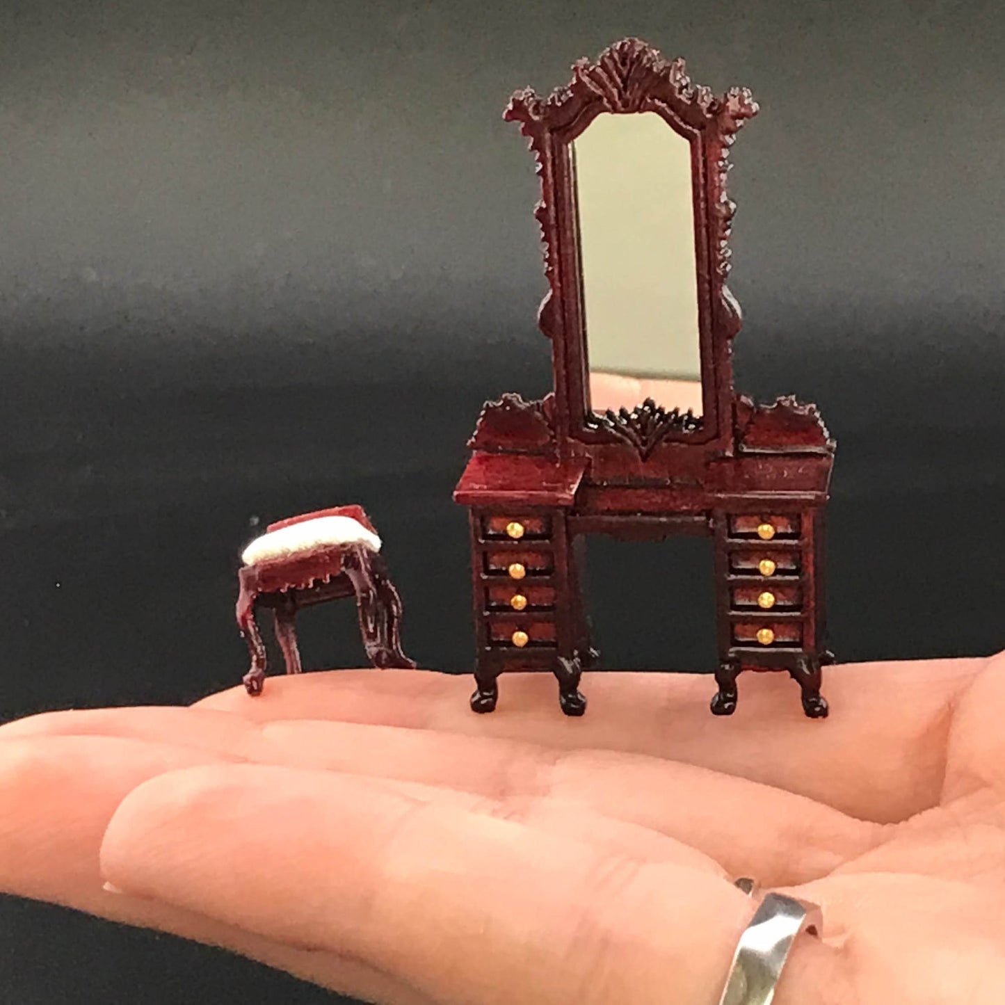 1:48 1/4" quarter scale Victorian dresser with mirror and stool set 2pcs Top quality dollhouse miniature