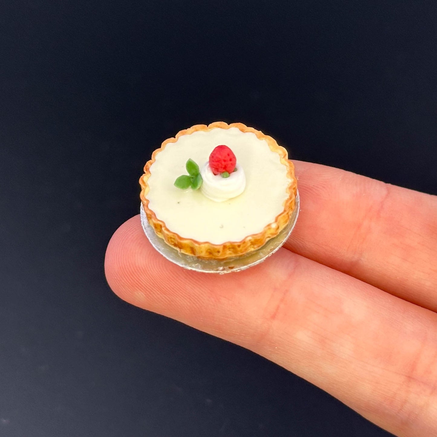 Handmade Pie cake in 1:12 scale for dollhouse miniature polymer clay