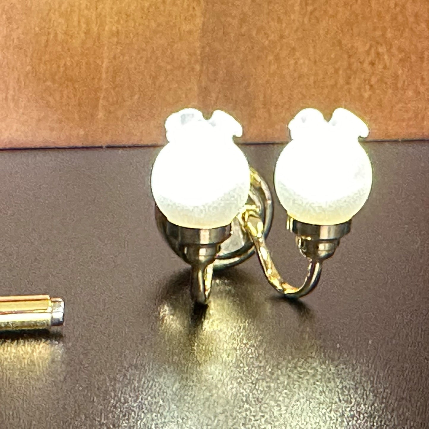 Miniature Touchless operation with Wand 1:12 Brass Wall sconce tulip two arms lamp LED light Dollhouse No-touch No-Switch Stick Fairy Magic
